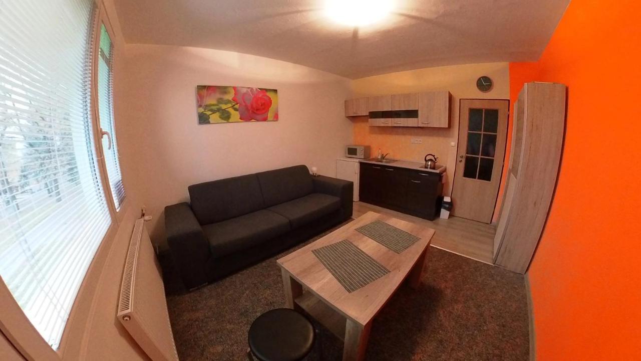 Apartamento Garsonka Hliník Třeboň Exterior foto